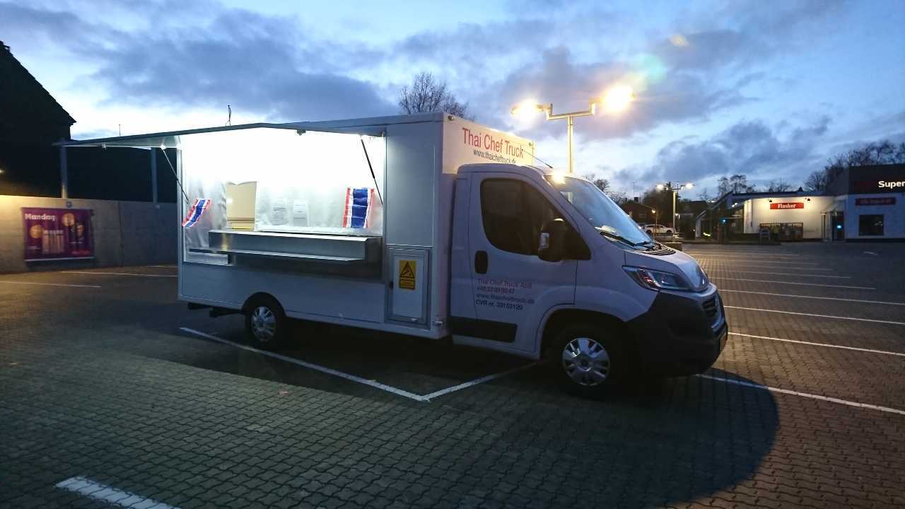 Thaimad med foodtruck i Hornslet Lækker thaimad med osmosevand